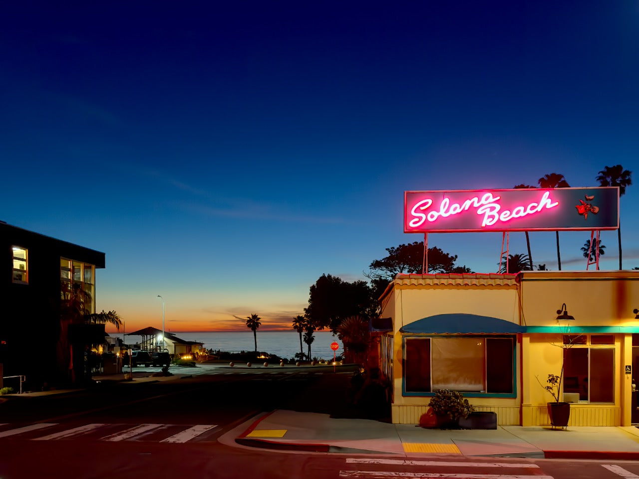 Solana Beach Neon Street Level Horizontal